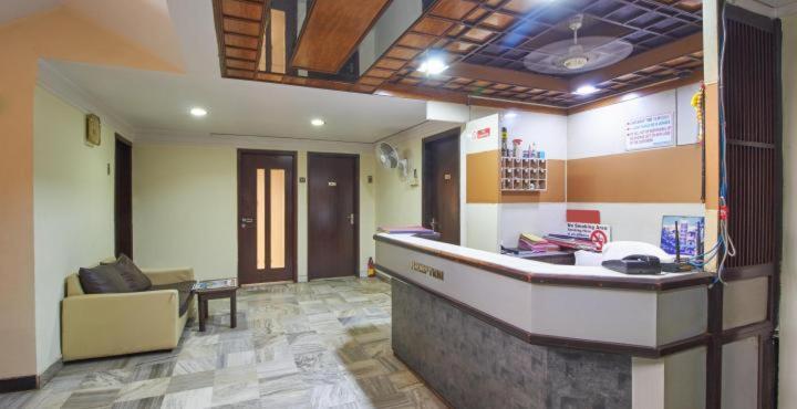 Hotel Golden Palace Pvt Ltd Bombaj Zewnętrze zdjęcie