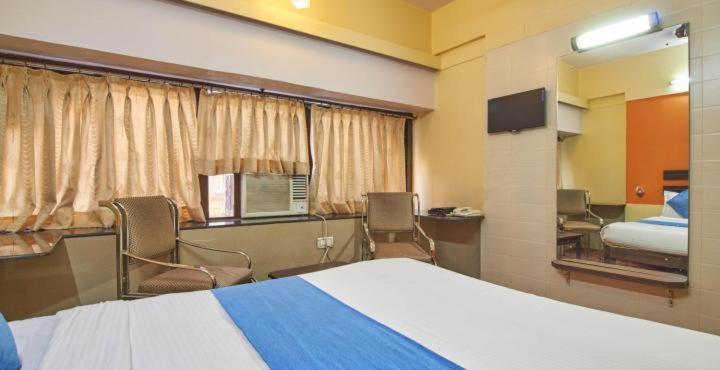Hotel Golden Palace Pvt Ltd Bombaj Zewnętrze zdjęcie