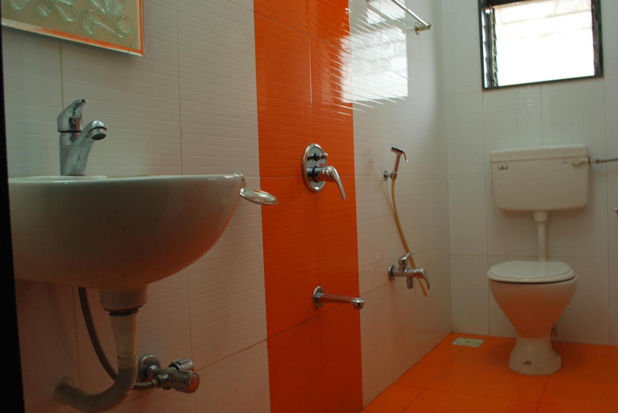 Hotel Golden Palace Pvt Ltd Bombaj Zewnętrze zdjęcie